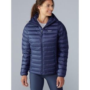 PATAGONIA Down Jacket in Navy